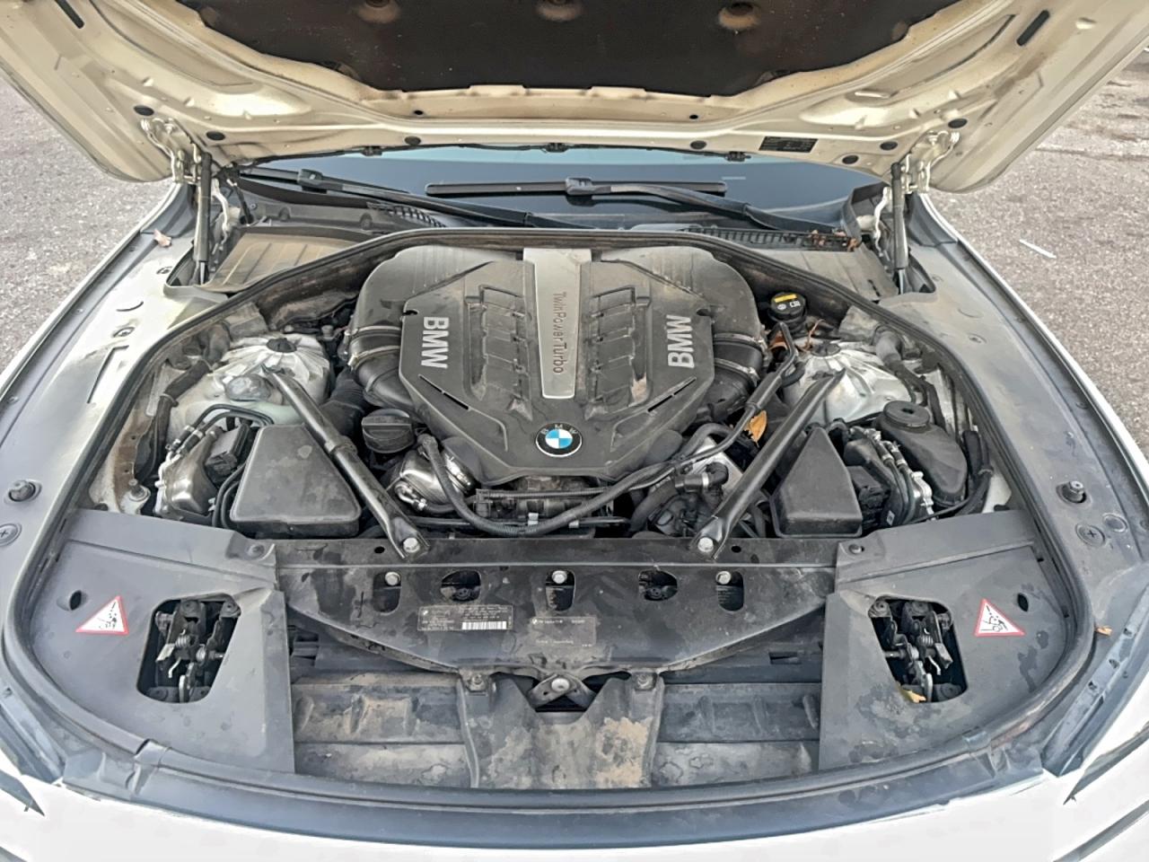 2015 Bmw 750 Lxi White vin: WBAYF8C59FD653920