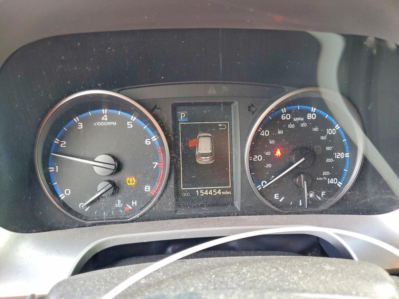 2018 Toyota Rav4 Le Teal vin: JTMZFREV5JJ168386