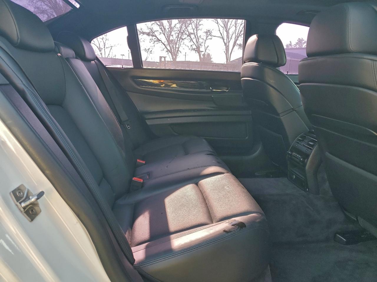 2011 Bmw 750 Li White vin: WBAKX8C52BC198217