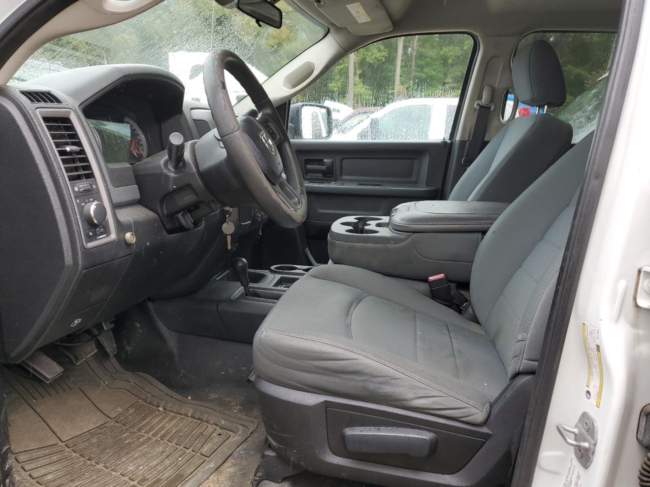 2014 Ram 2500 St Белый vin: 3C6UR5HJ1EG173683