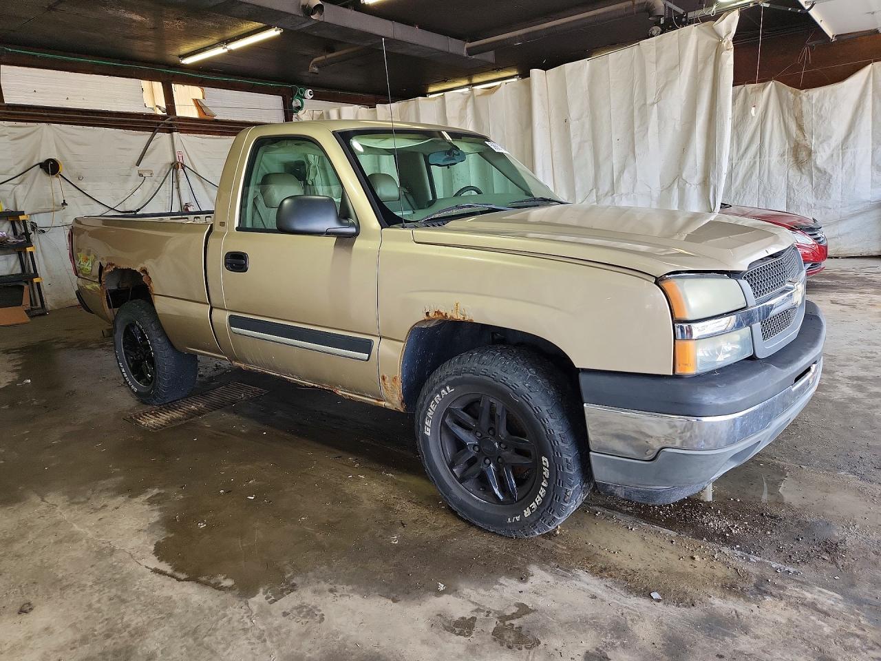 2005 Chevrolet Silverado K1500 Золотой vin: 1GCEK14T85Z127561