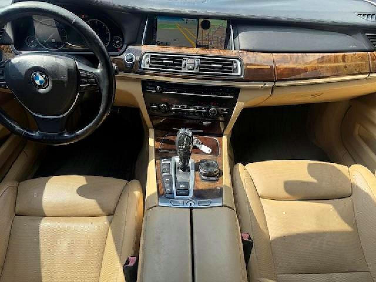 2015 Bmw 750 Xi Blue vin: WBAYB6C5XFD965910