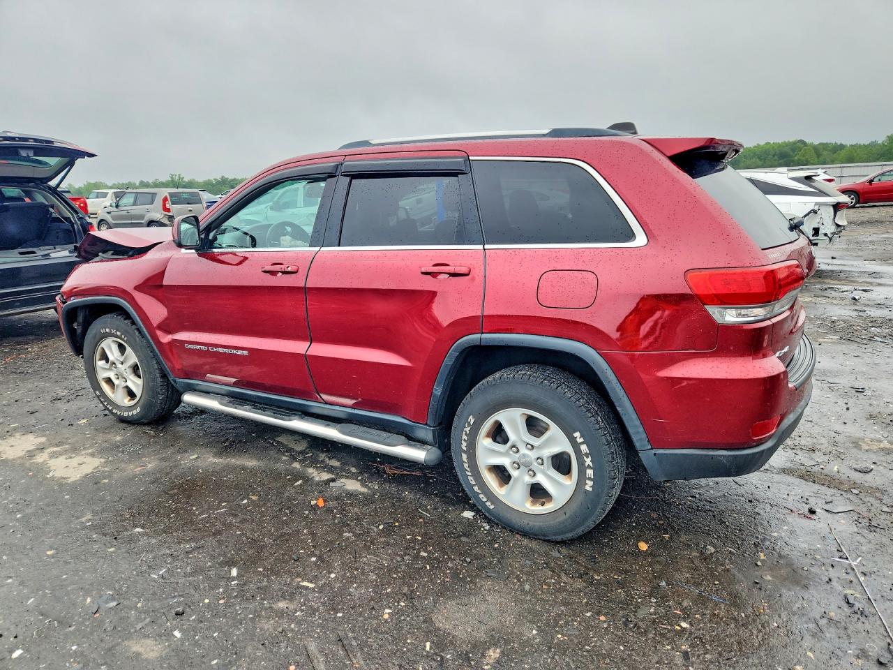2014 Jeep Grand Cherokee Laredo Burgundy vin: 1C4RJFAG5EC135886