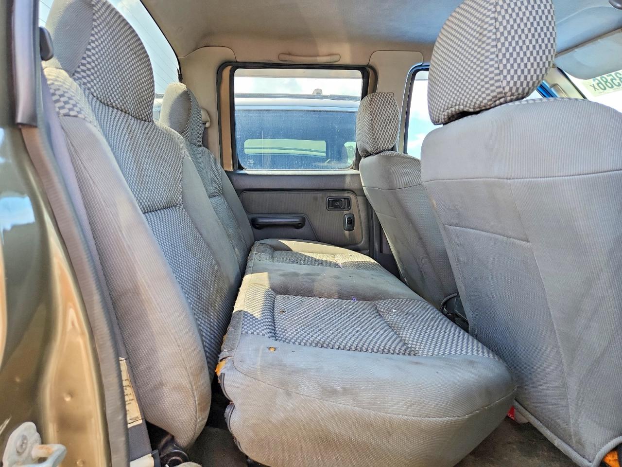 2002 Nissan Frontier Xe-v6 Серый vin: 1N6ED29Y02C331531