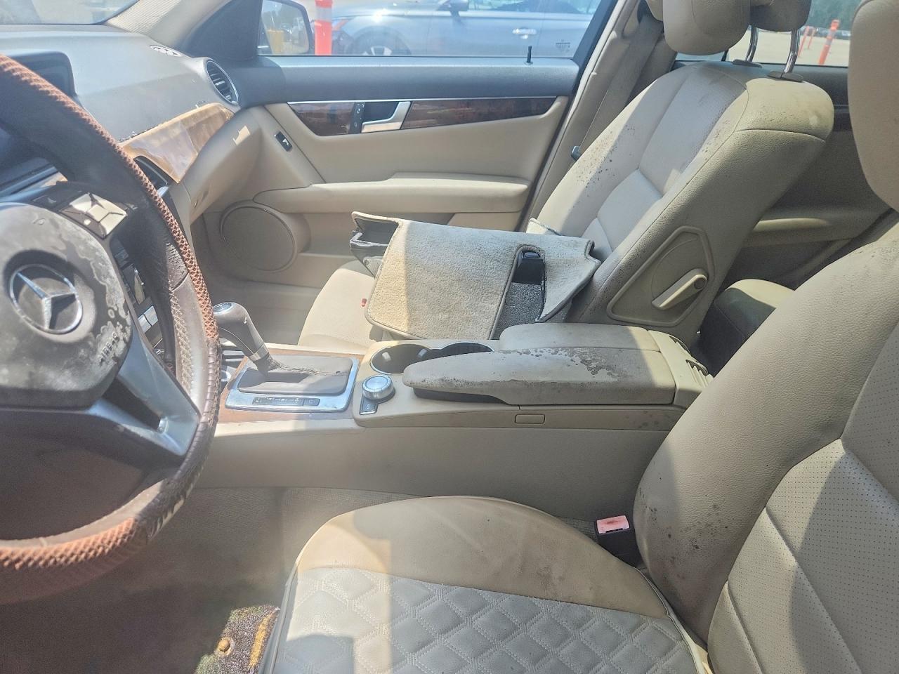 2012 Mercedes-benz C 250 Black vin: WDDGF4HB7CR220879