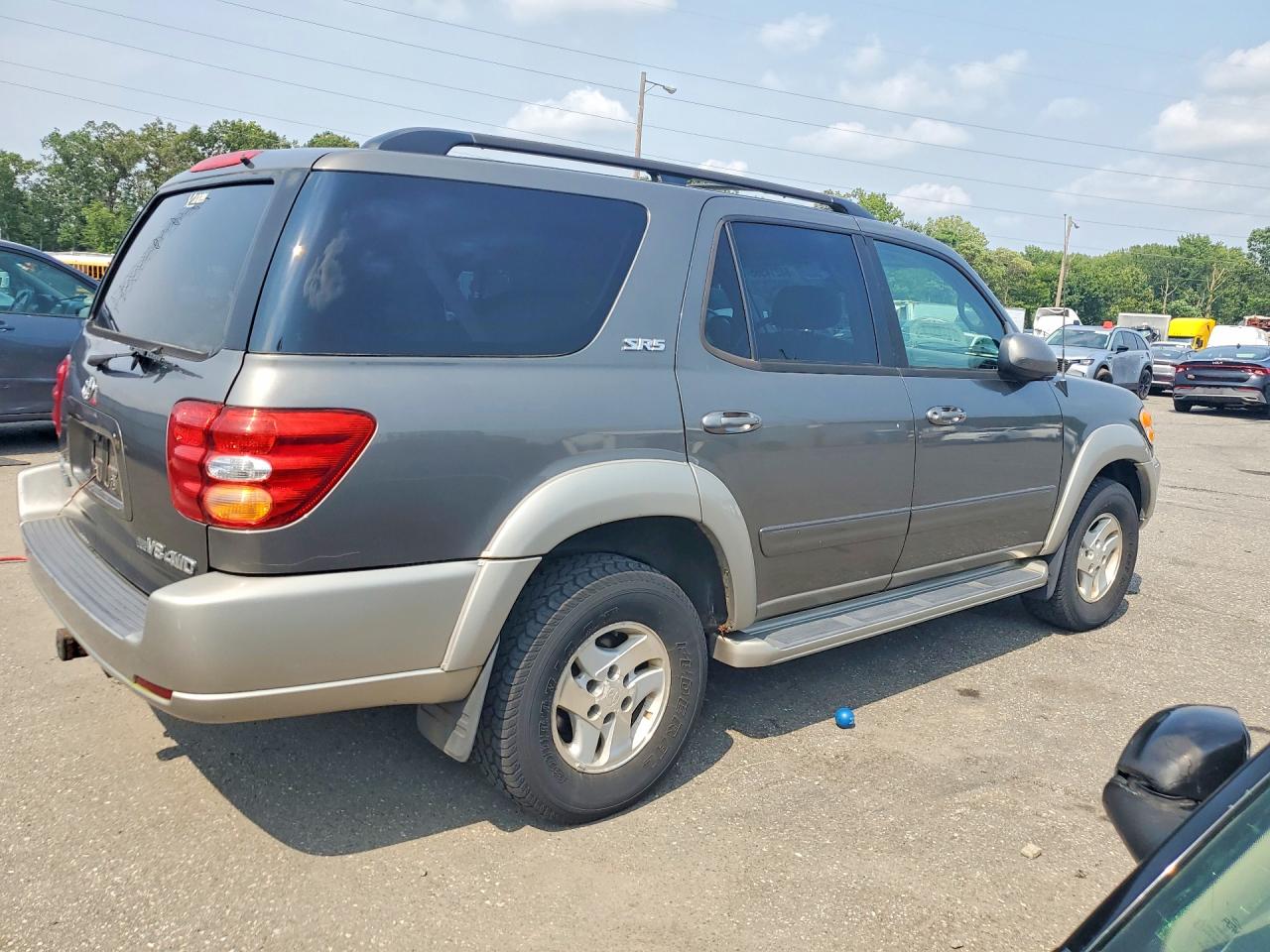 2003 Toyota Sequoia Sr5 Gray vin: 5TDBT44A23S164104