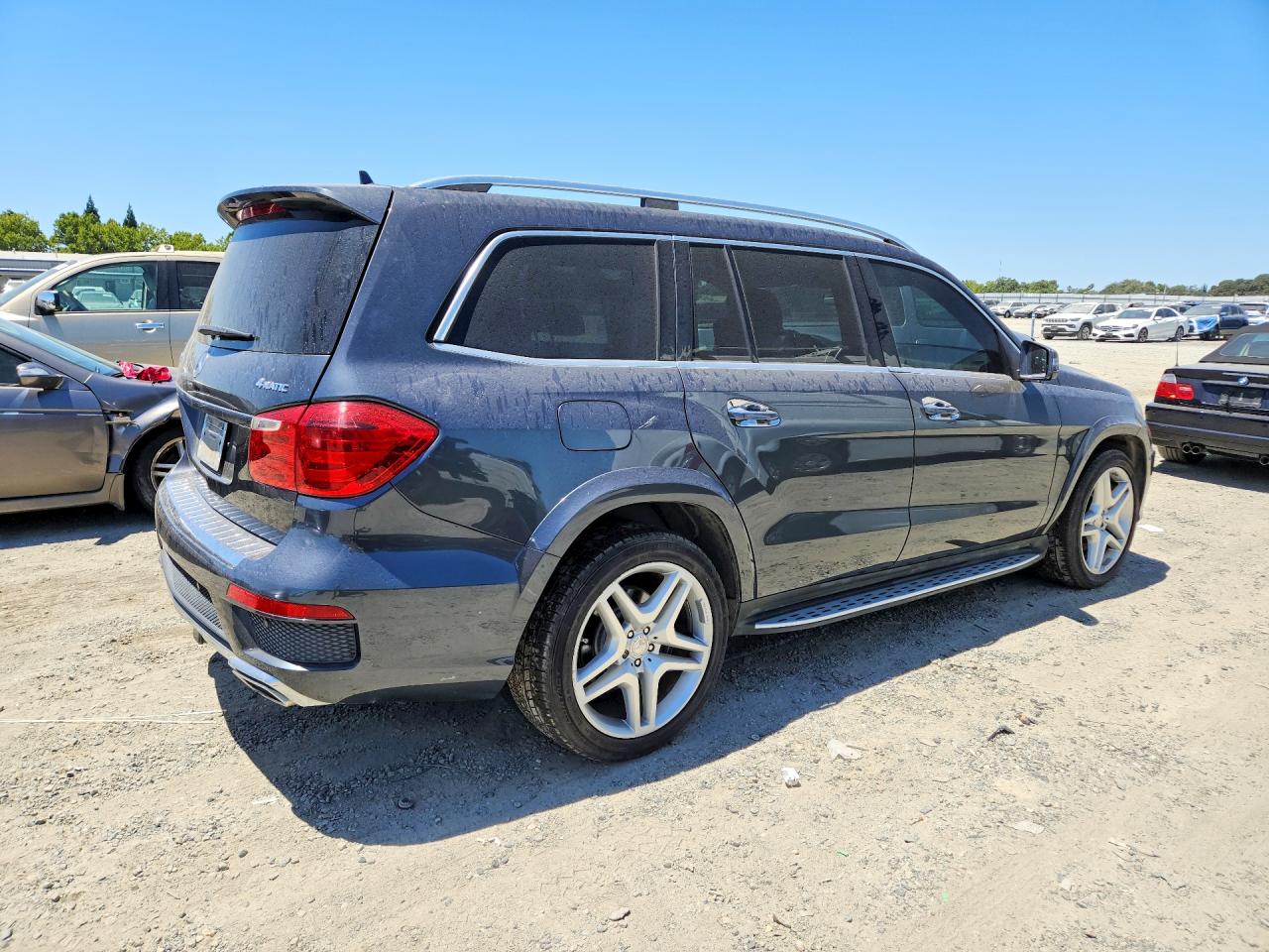 2015 Mercedes-benz Gl 550 4matic Gray vin: 4JGDF7DE2FA475498