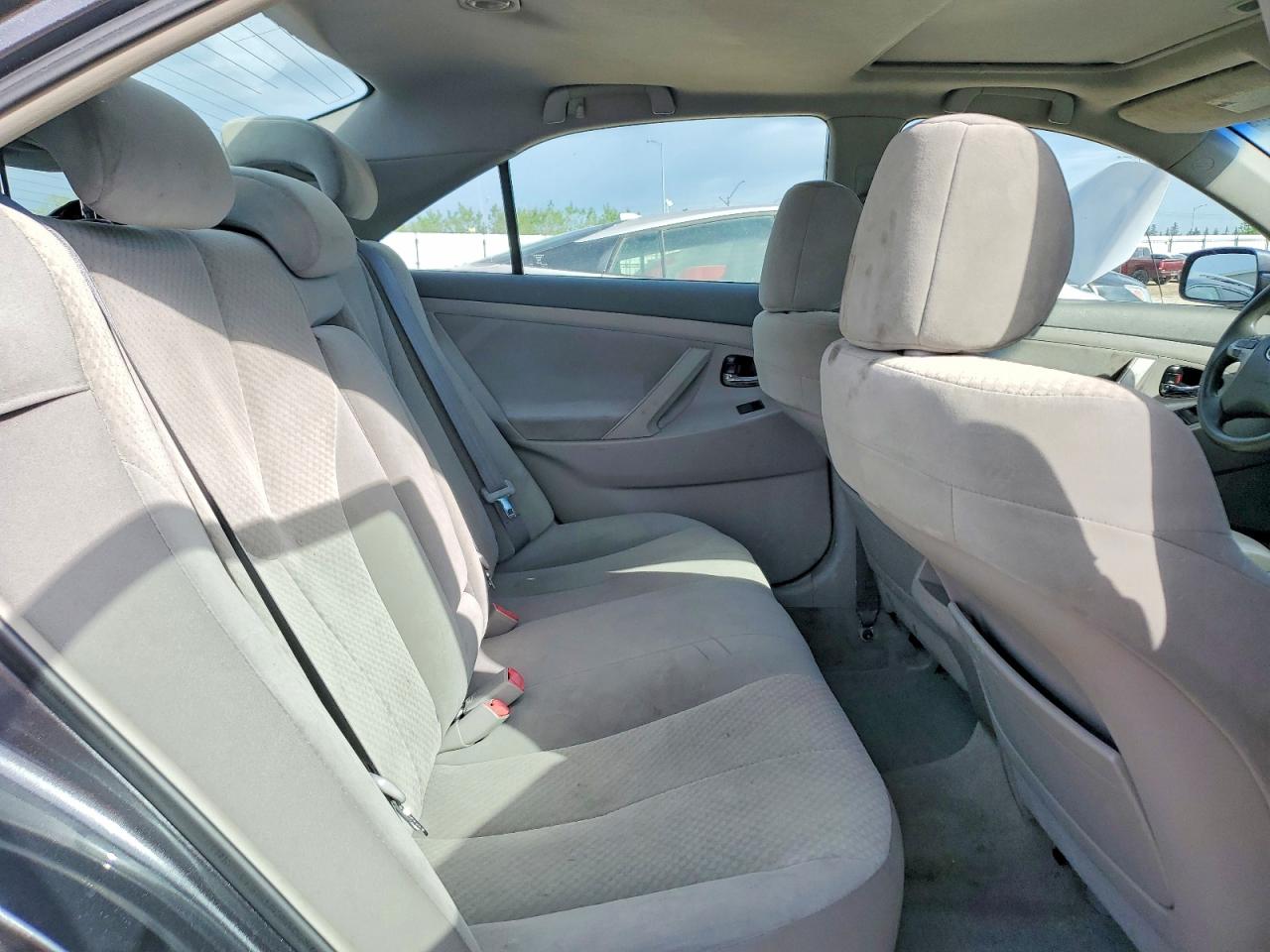 2007 Toyota Camry Le V6 Серый vin: 4T1BK46K07U039382