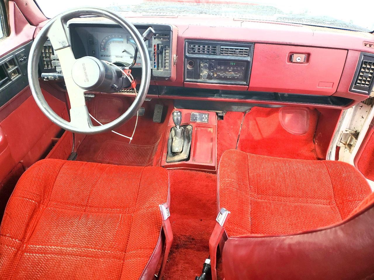 1987 Chevrolet S Truck S10 White vin: 1GCCT14R8H2150909