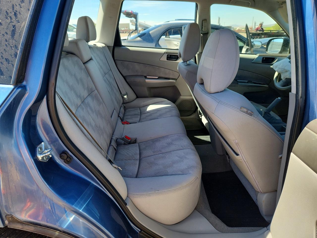 2009 Subaru Forester 2.5x Blue vin: JF2SH61639H777442
