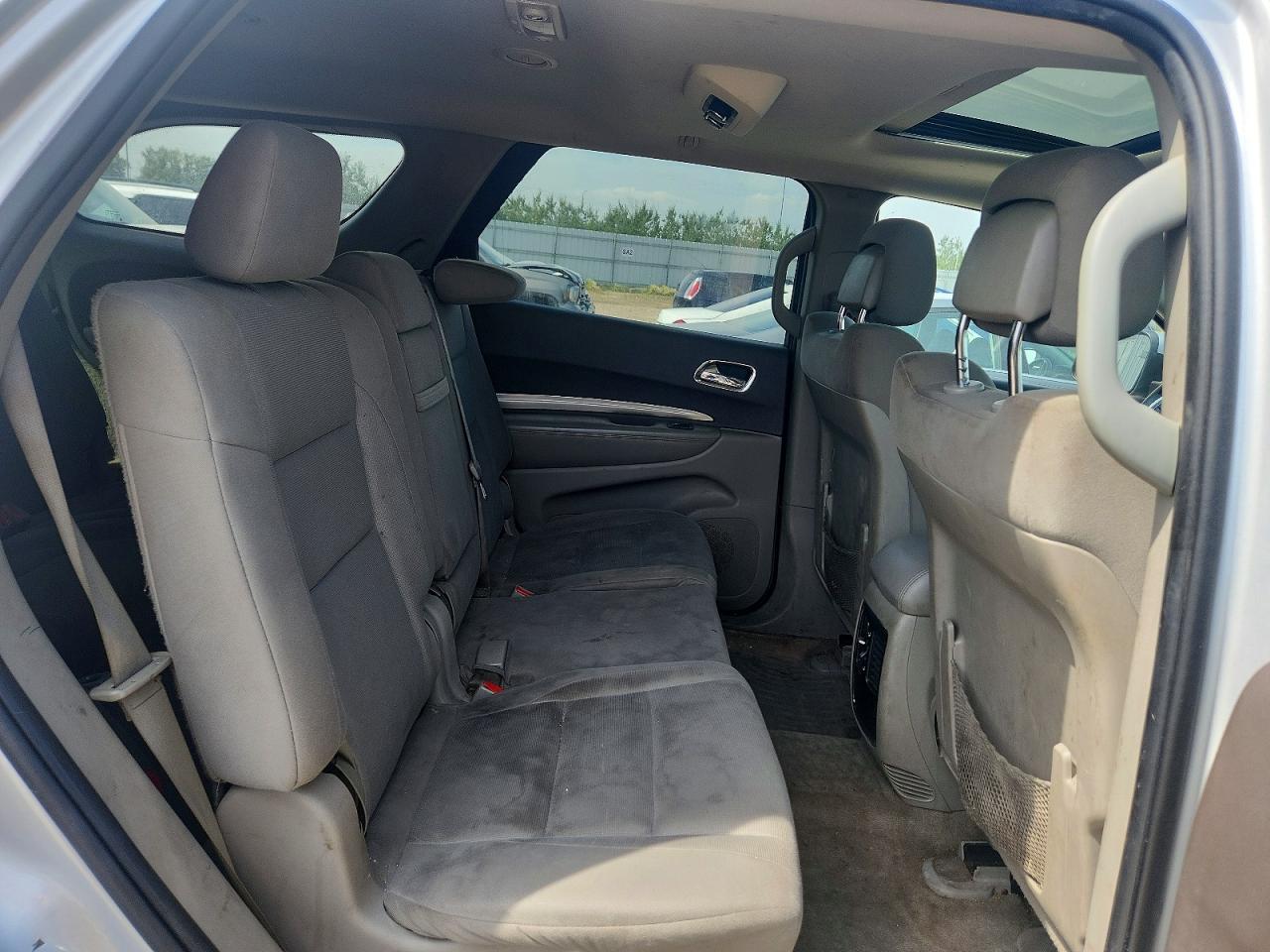 2011 Dodge Durango Express Silver vin: 1D4RE2GG1BC616043