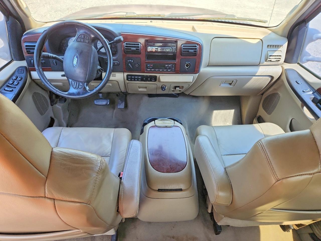 2005 Ford F350 Super Duty Maroon vin: 1FTWW33P45EA64491