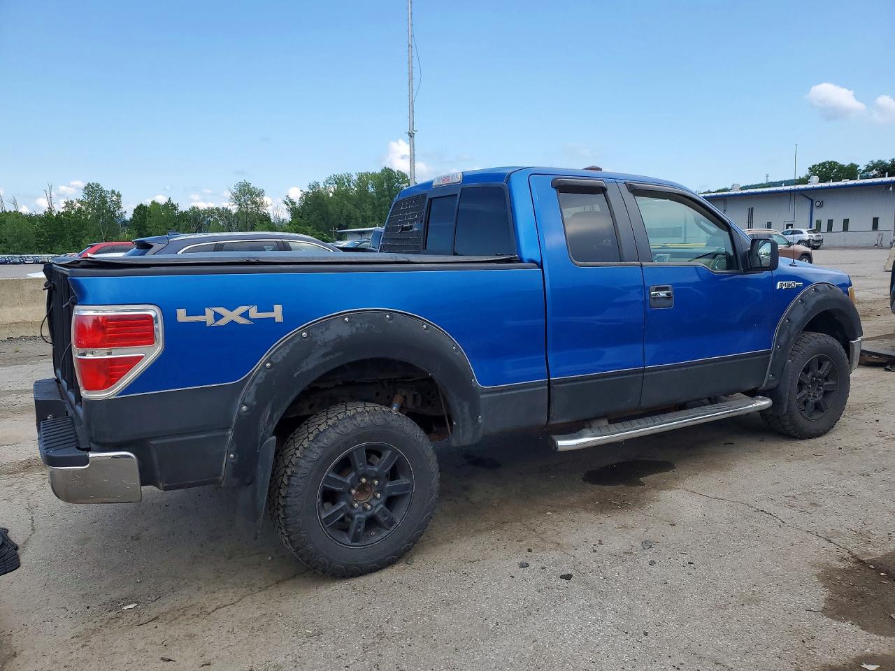 2011 Ford F150 Super Cab Blue vin: 1FTFX1EF1BFA16412