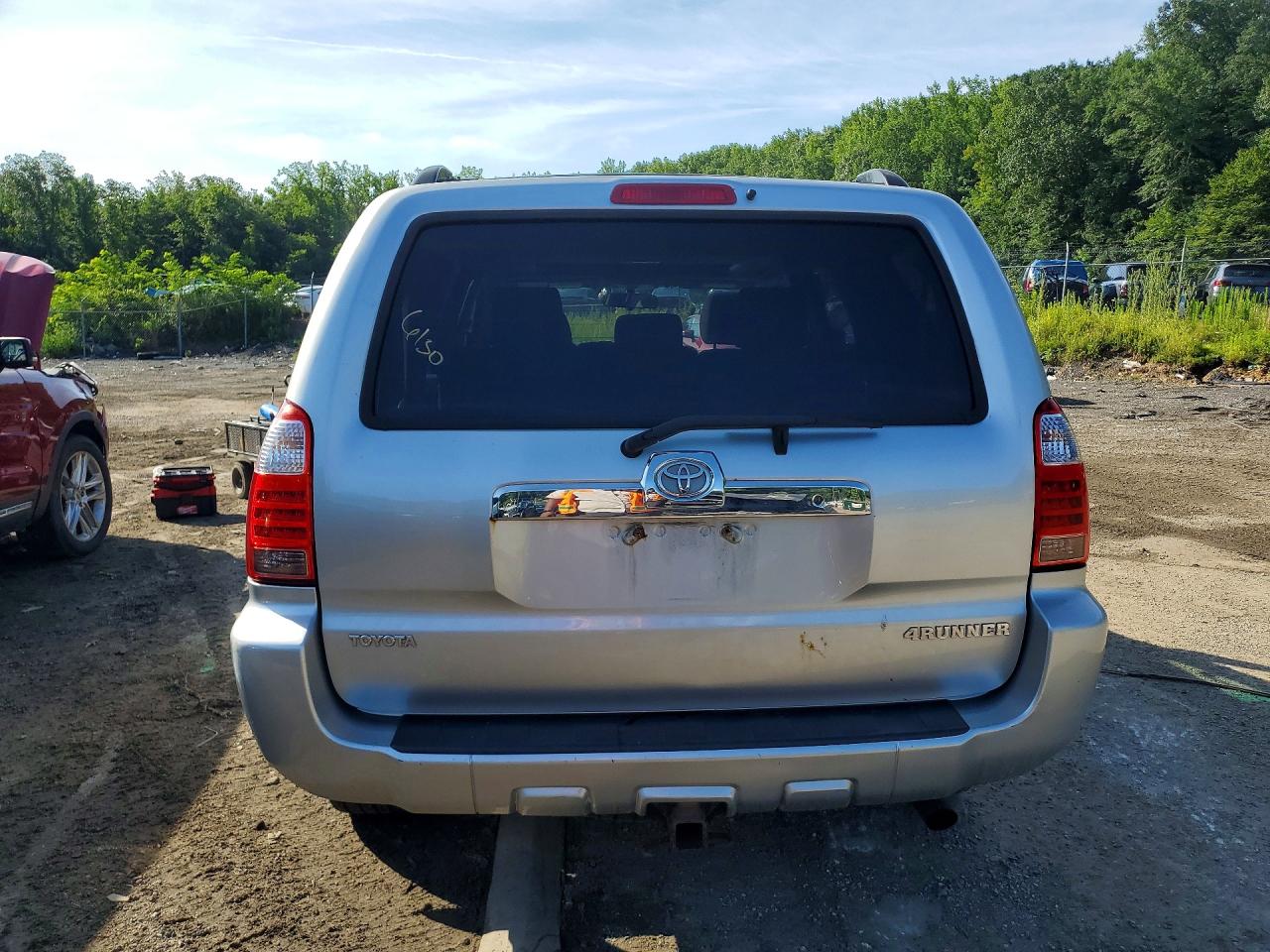 2007 Toyota 4runner Sr5 Silver vin: JTEBU14R270119153