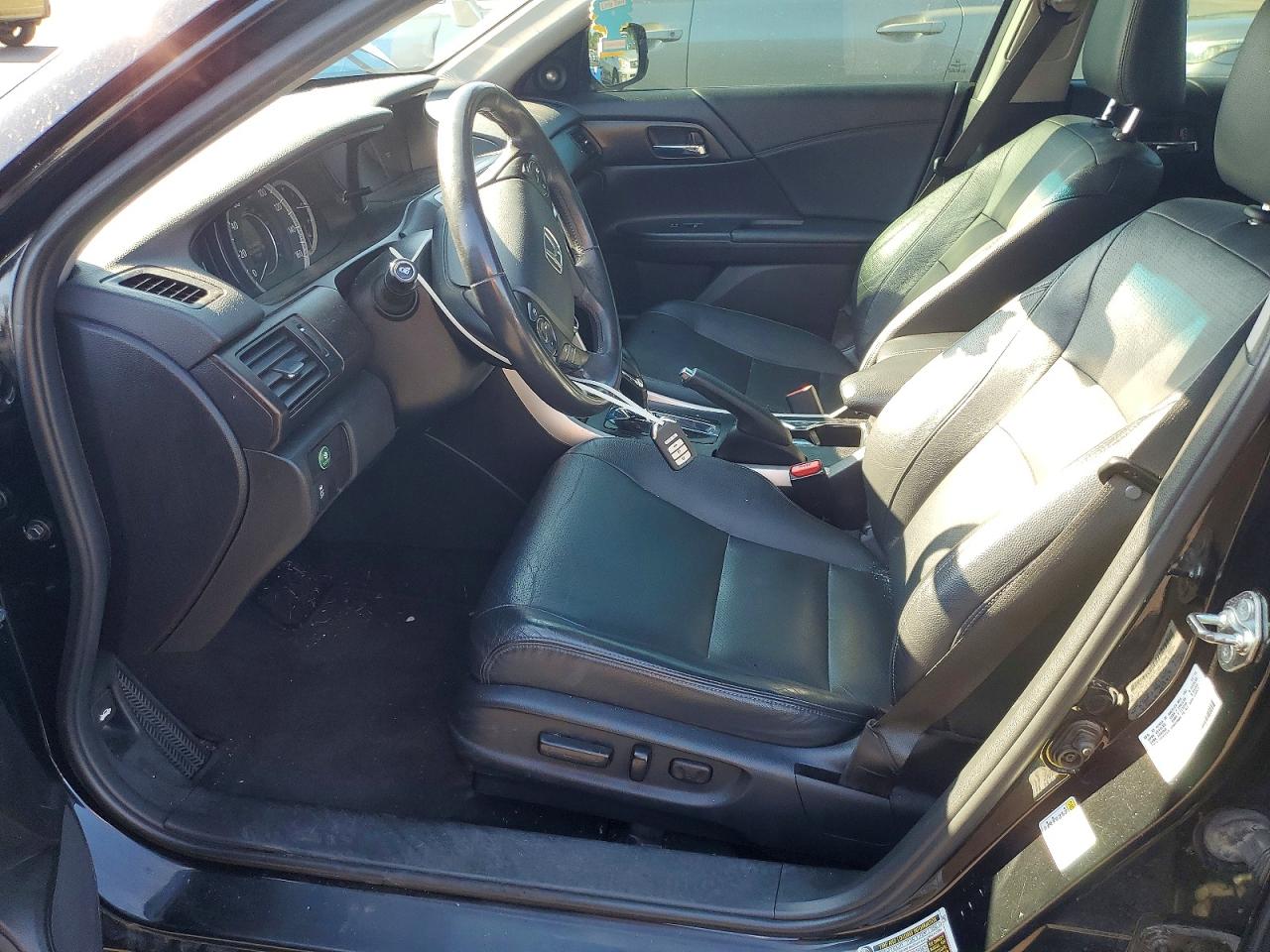 2015 Honda Accord Touring Black vin: 1HGCR3F93FA020452