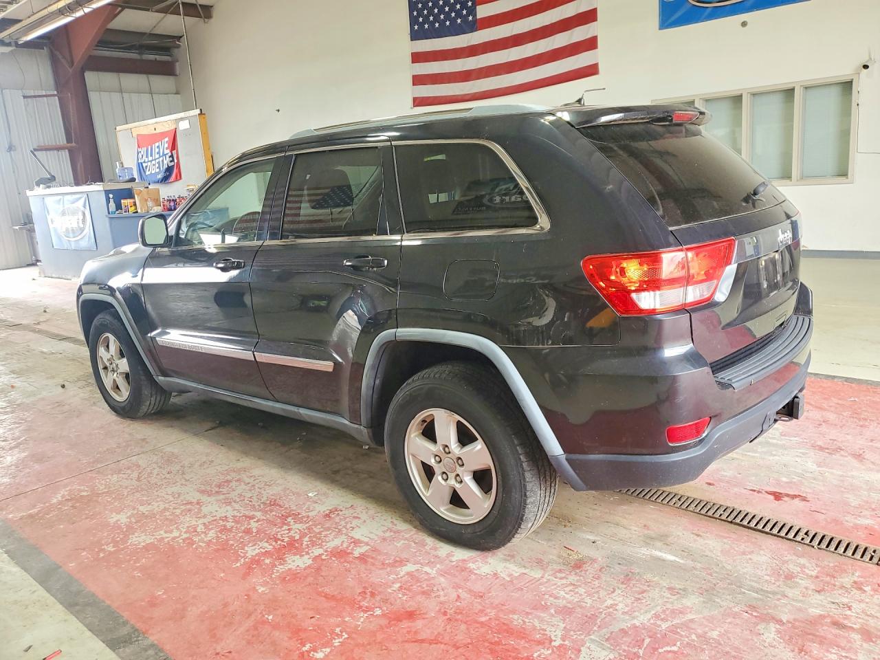 2011 Jeep Grand Cherokee Laredo Black vin: 1J4RR4GG1BC570933