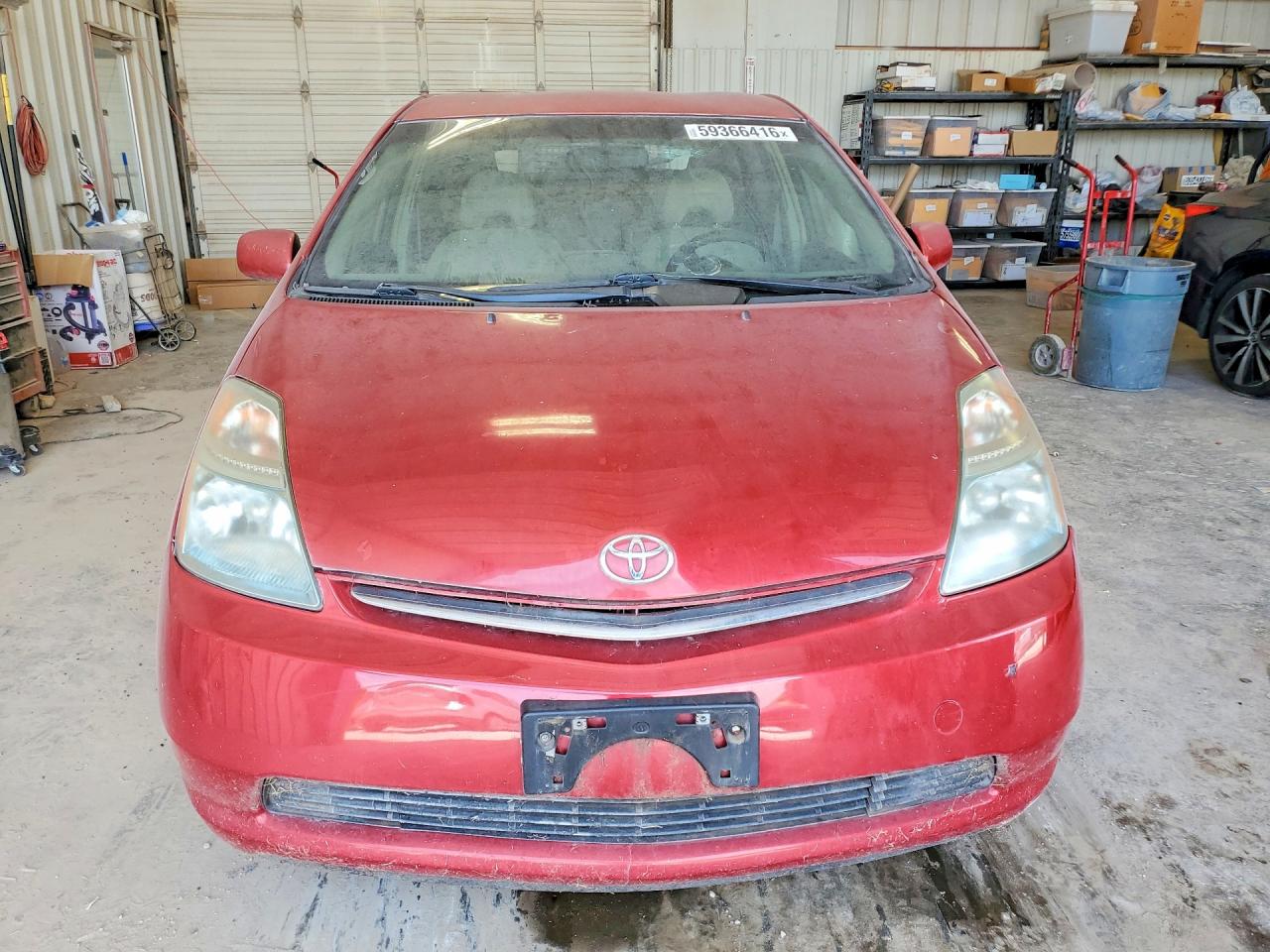 2008 Toyota Prius Standard Red vin: JTDKB20U287789157