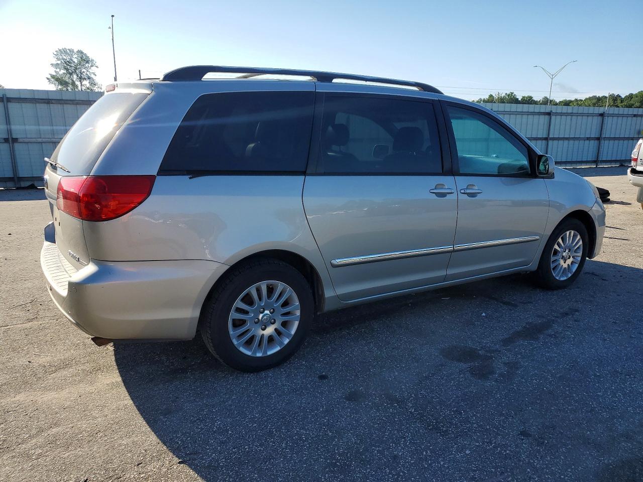 2008 Toyota Sienna Xle Limited Gray vin: 5TDZK22C68S143838