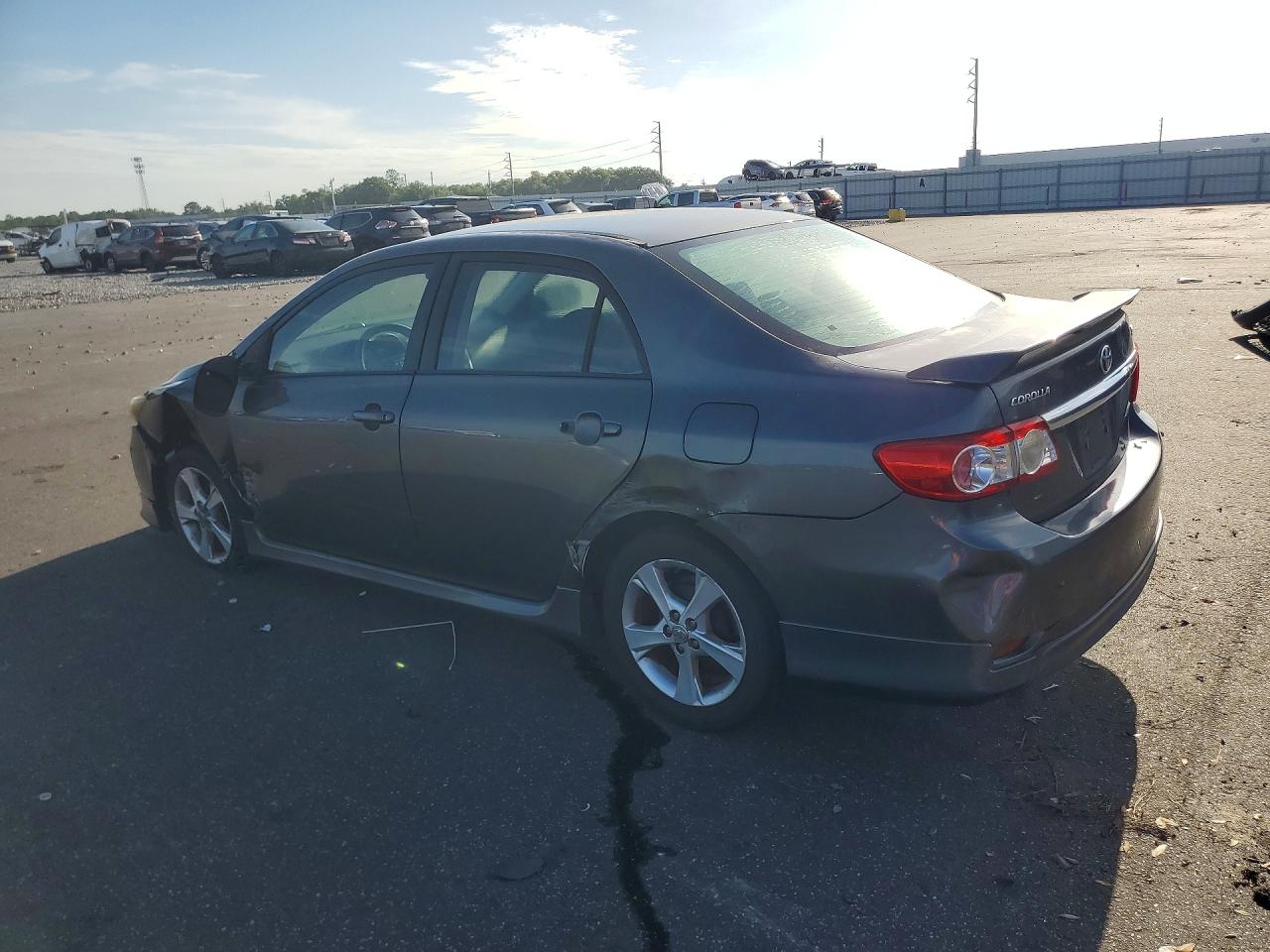 2011 Toyota Corolla S Черный vin: 2T1BU4EE1BC583616