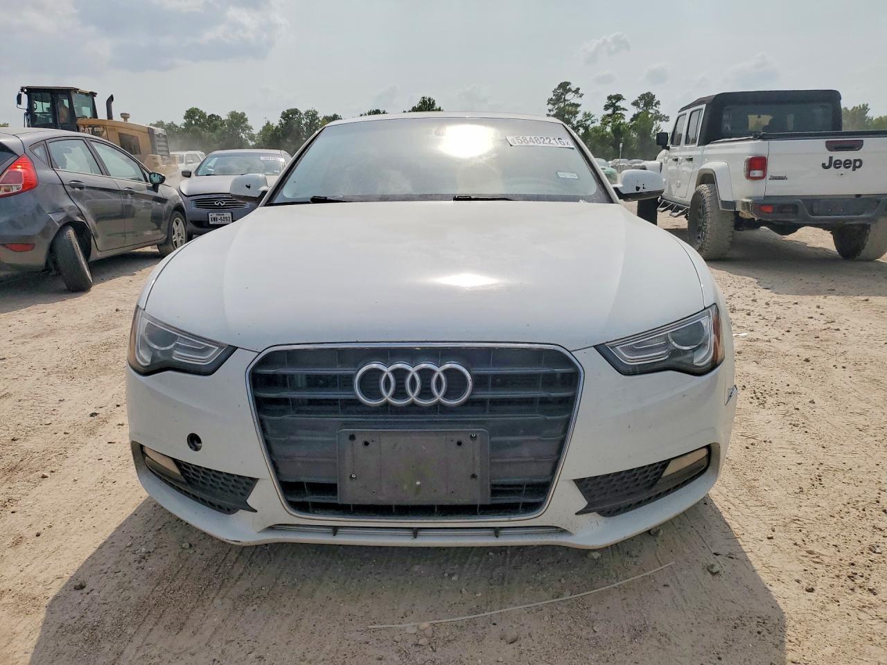 2014 Audi A5 Premium Plus White vin: WAULFAFR4EA028485