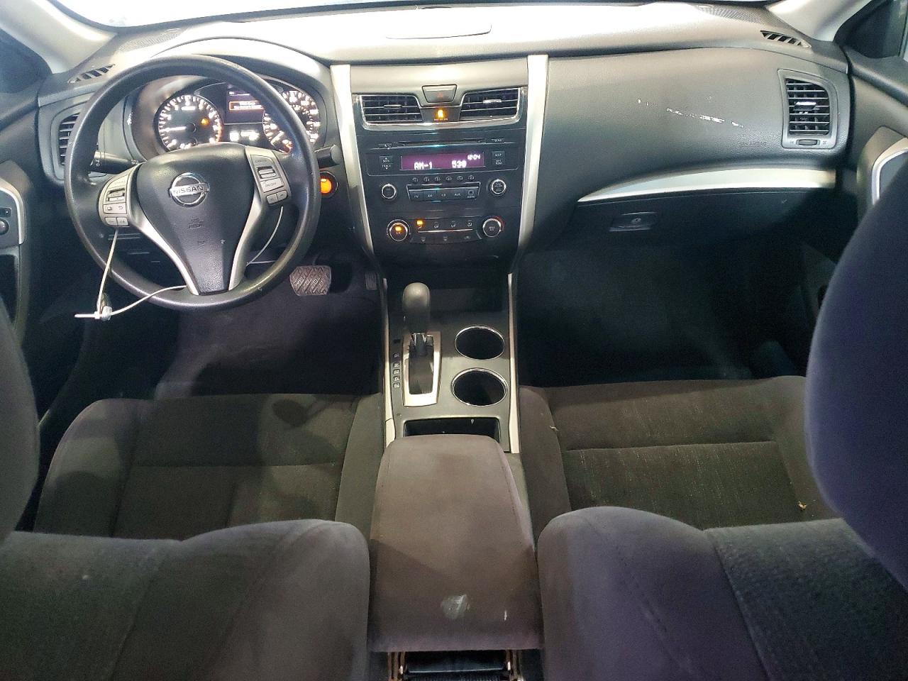 2015 Nissan Altima 2.5 S Silver vin: 1N4AL3AP1FN390634