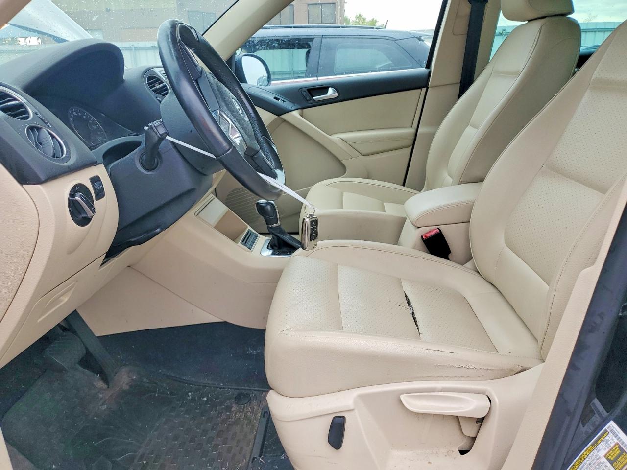 2013 Volkswagen Tiguan S Black vin: WVGBV7AX7DW501173