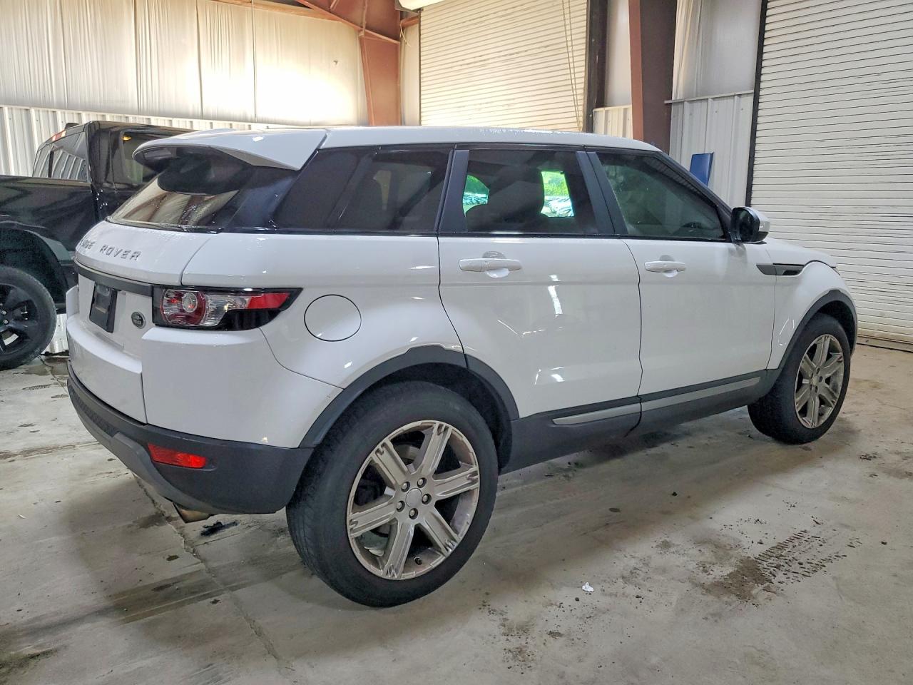 2015 Land Rover Range Rover Evoque Pure Plus White vin: SALVP2BG6FH074680
