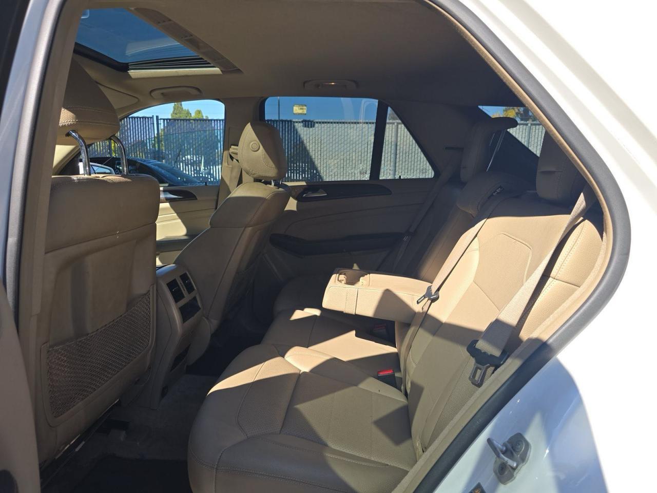 2015 Mercedes-benz Ml 350 White vin: 4JGDA5JB3FA559214