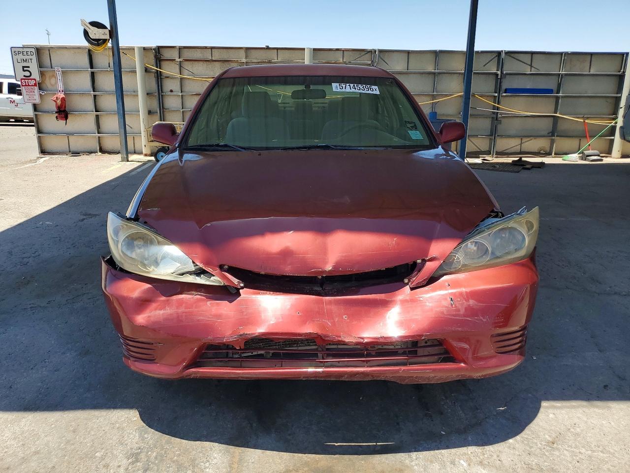 2005 Toyota Camry Le Темно-бордовый vin: 4T1BE32K85U062980