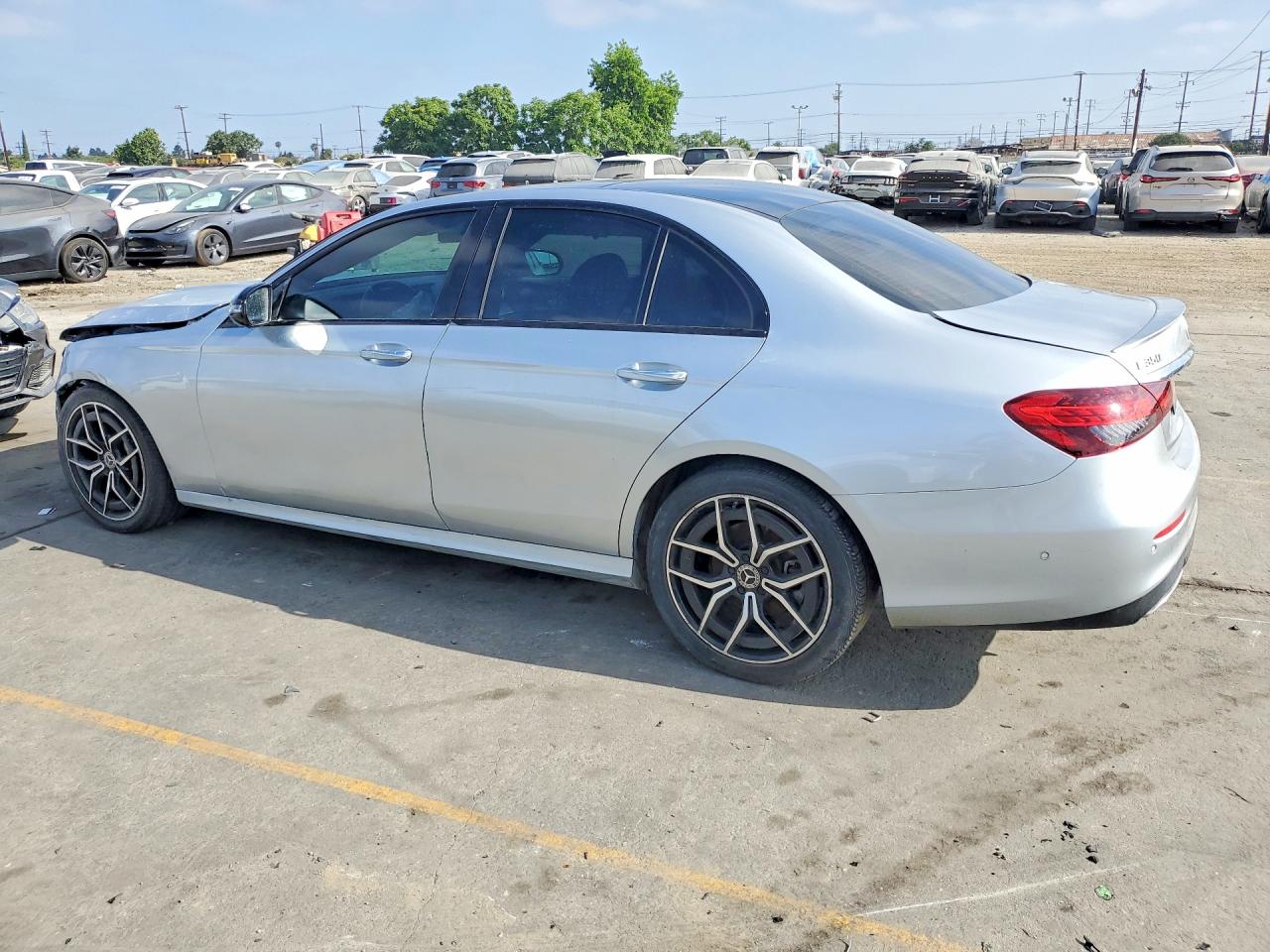 2021 Mercedes-benz E 350 Silver vin: W1KZF8DBXMA893784