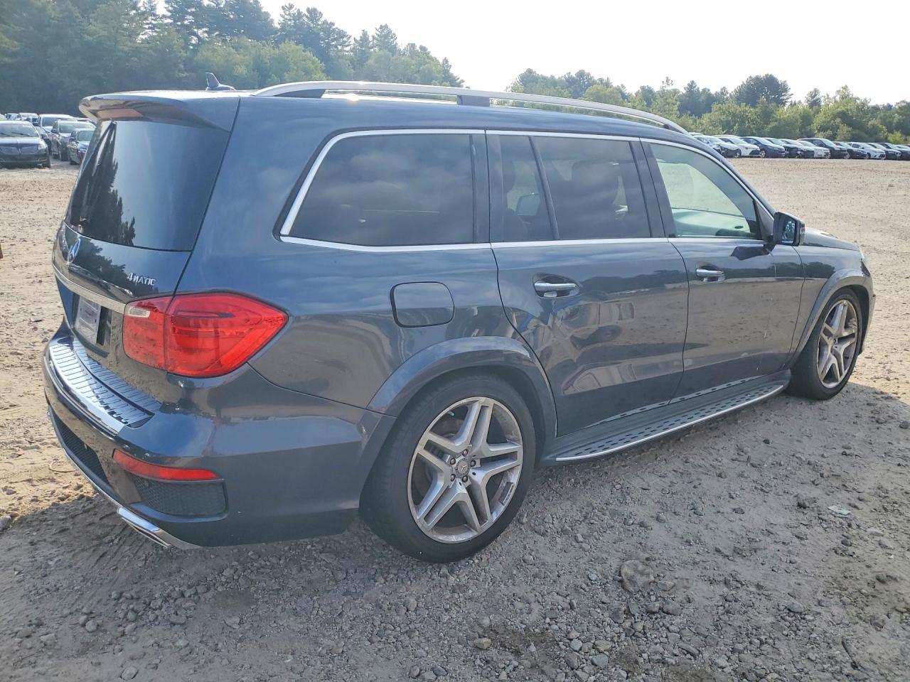 2013 Mercedes-benz Gl 550 4matic Черный vin: 4JGDF7DE5DA156268