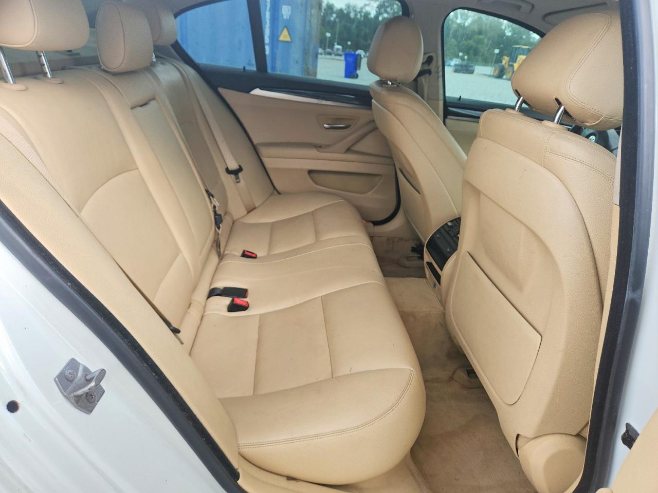 2015 Bmw 528 Xi White vin: WBA5A7C51FD628618