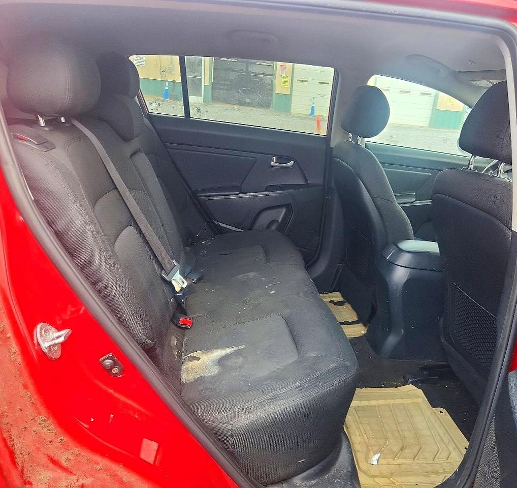 2013 Kia Sportage Lx Red vin: KNDPBCA26D7536569