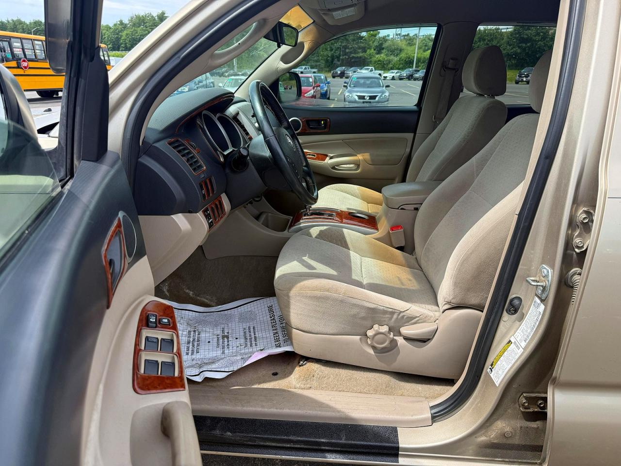 2005 Toyota Tacoma Double Cab Gold vin: 5TELU42N05Z143314