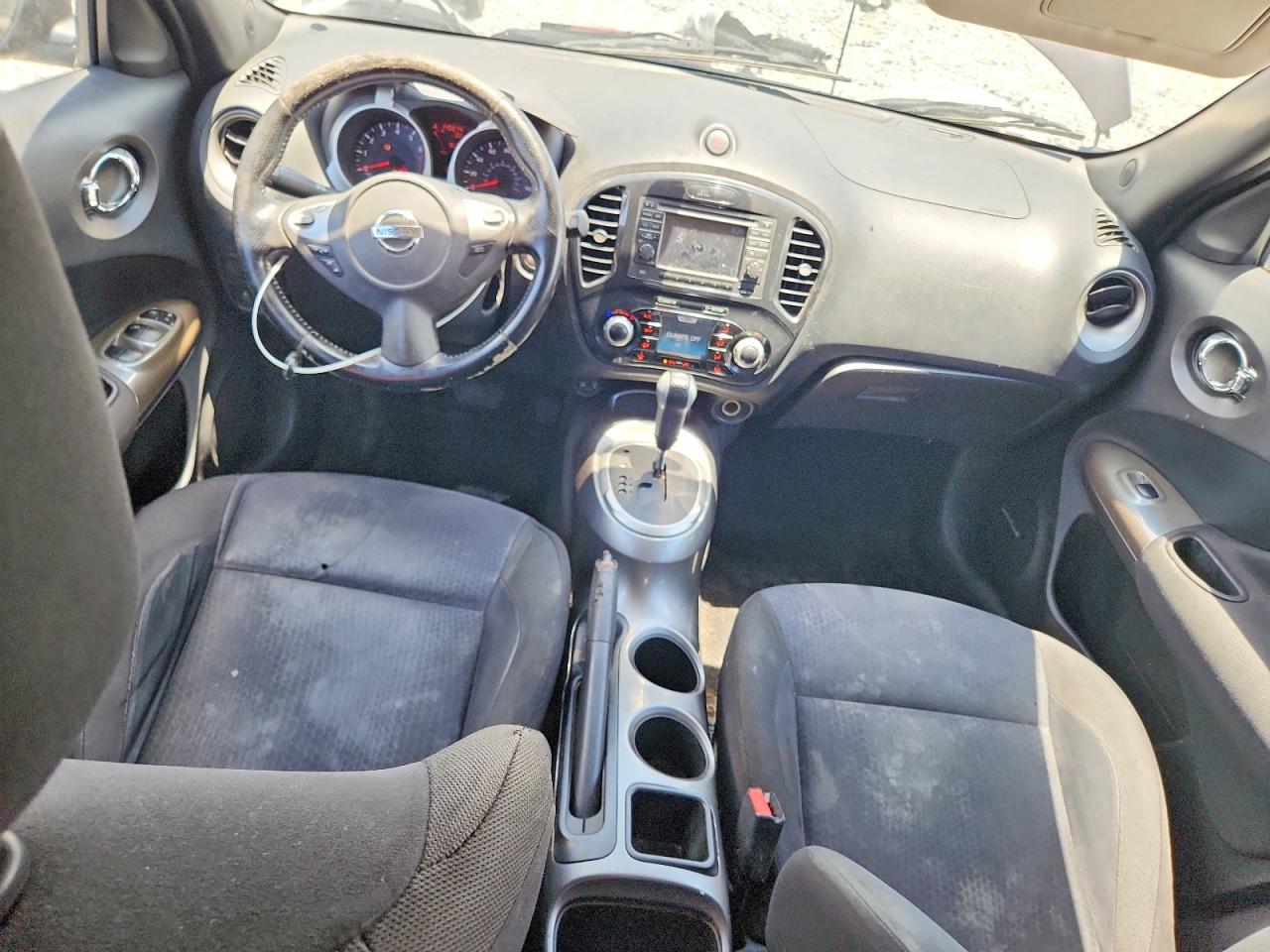 2014 Nissan Juke Sv Purple vin: JN8AF5MRXET352263