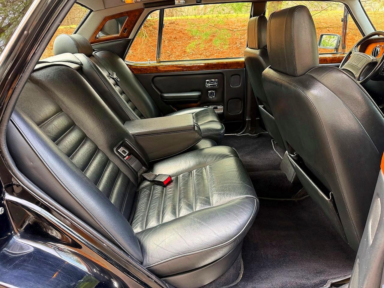1991 Bentley Turbo R Black vin: SCBZR03D9MCX34218