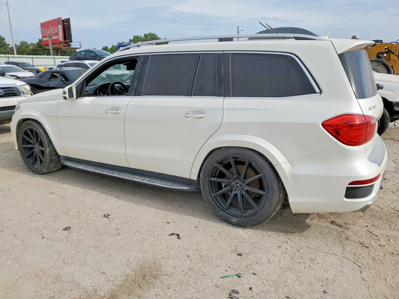 2014 Mercedes-benz Gl 550 4matic White vin: 4JGDF7DE6EA345299