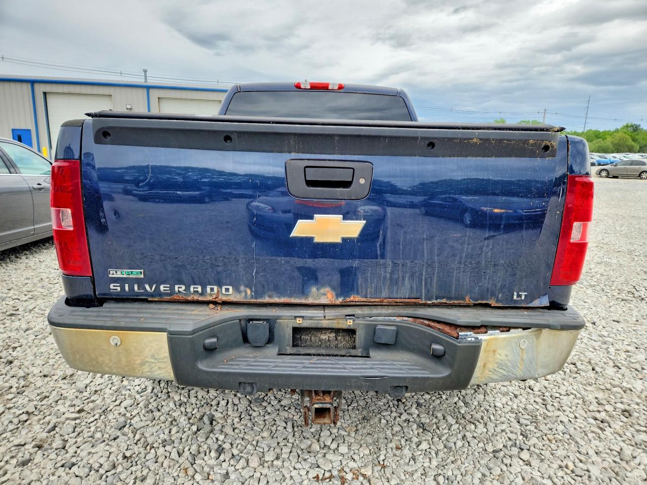 2011 Chevrolet Silverado K1500 Lt Blue vin: 1GCRKSE3XBZ439902