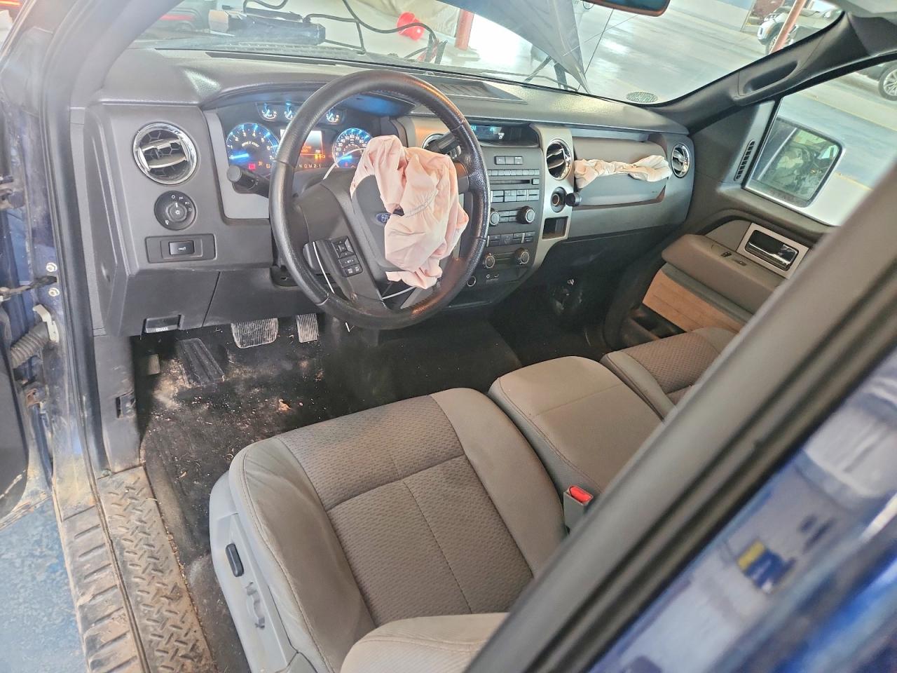 2011 Ford F150 Super Cab Blue vin: 1FTFX1EF7BFB35081