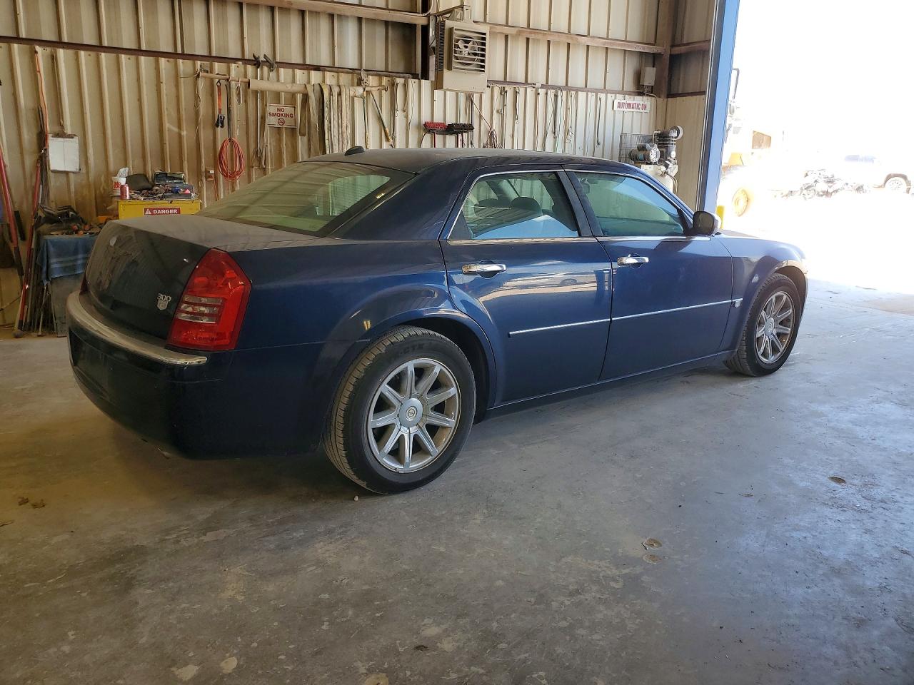 2006 Chrysler 300c Blue vin: 2C3LA63H16H106934