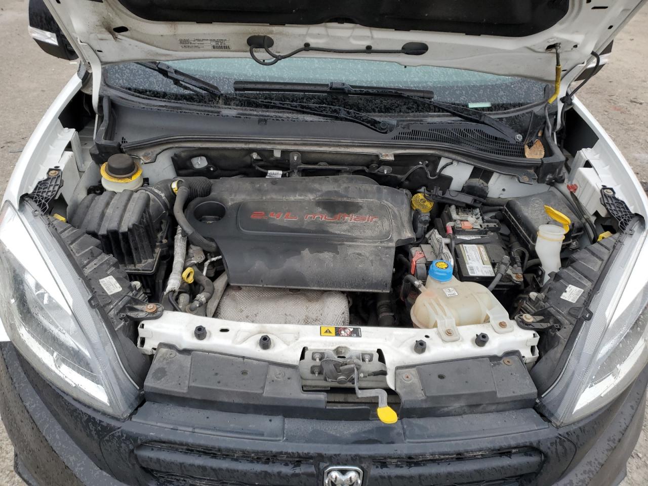 2018 Ram Promaster City Белый vin: ZFBERFAB0J6K18696