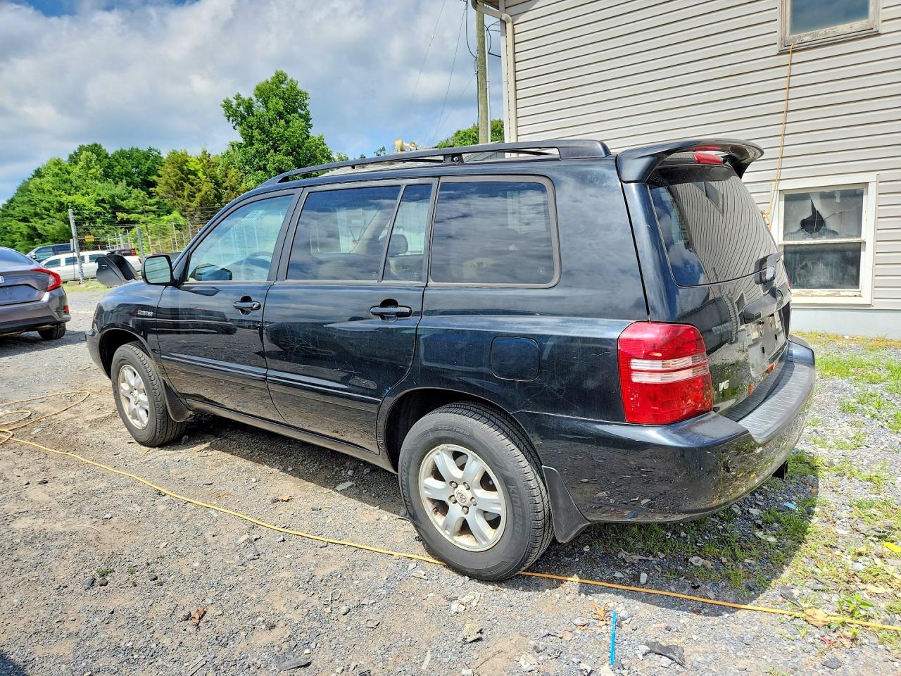 2001 Toyota Highlander Base Black vin: JTEHF21A910026260