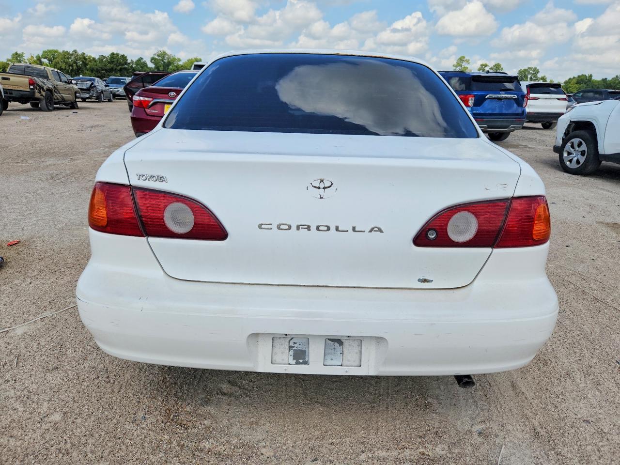 2001 Toyota Corolla Le Белый vin: 1NXBR12E61Z429520