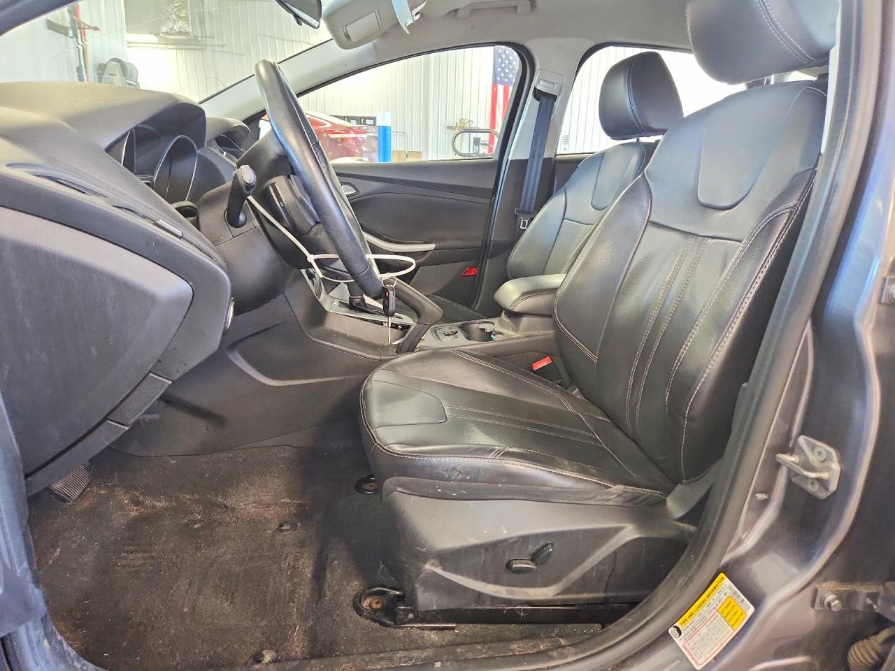 2014 Ford Focus Se Gray vin: 1FADP3K28EL357533
