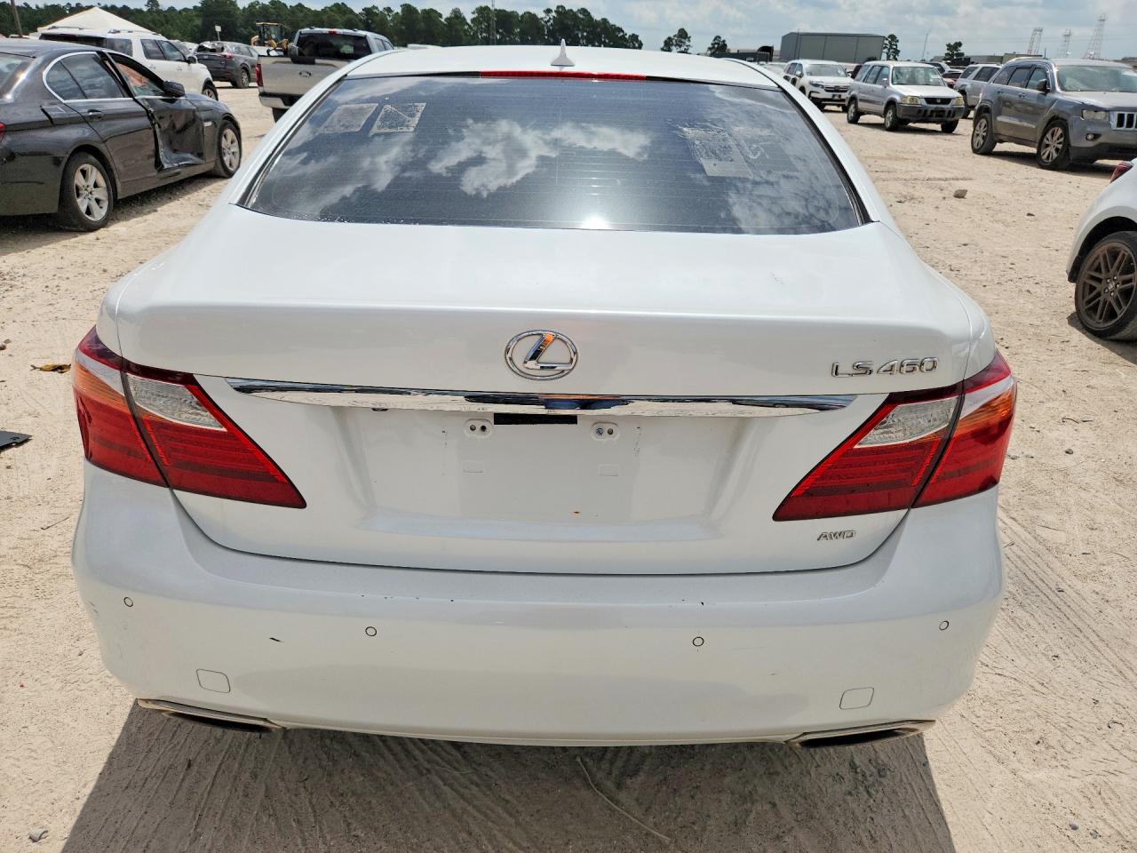 2012 Lexus Ls 460 White vin: JTHCL5EFXC5013889
