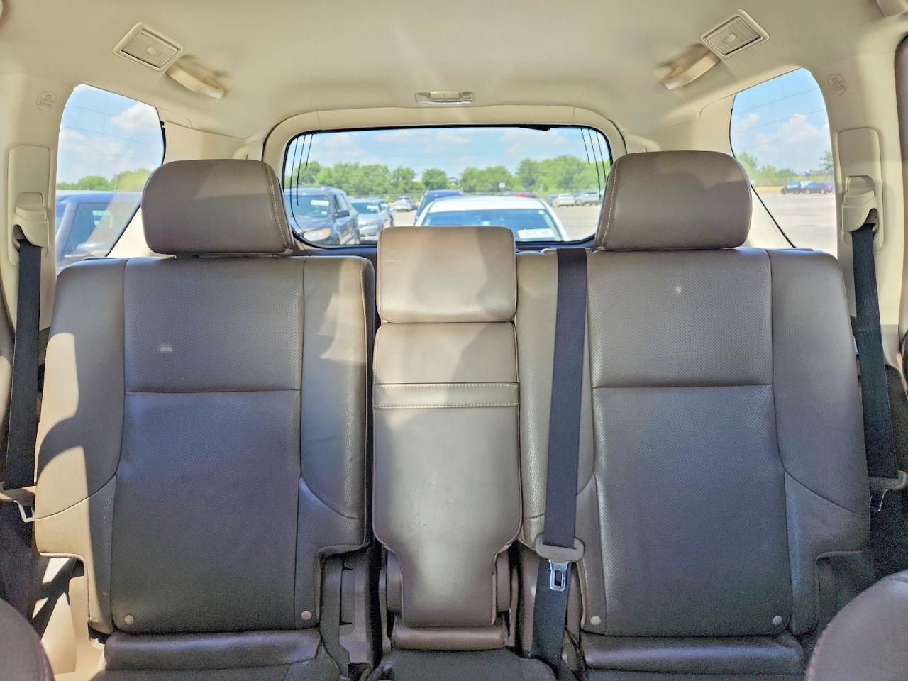 2015 Lexus Gx 460 Silver vin: JTJBM7FX4F5101013