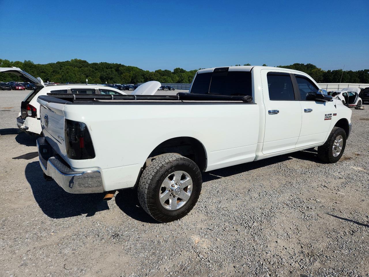 2014 Ram 2500 Slt Белый vin: 3C6TR5JT9EG179108