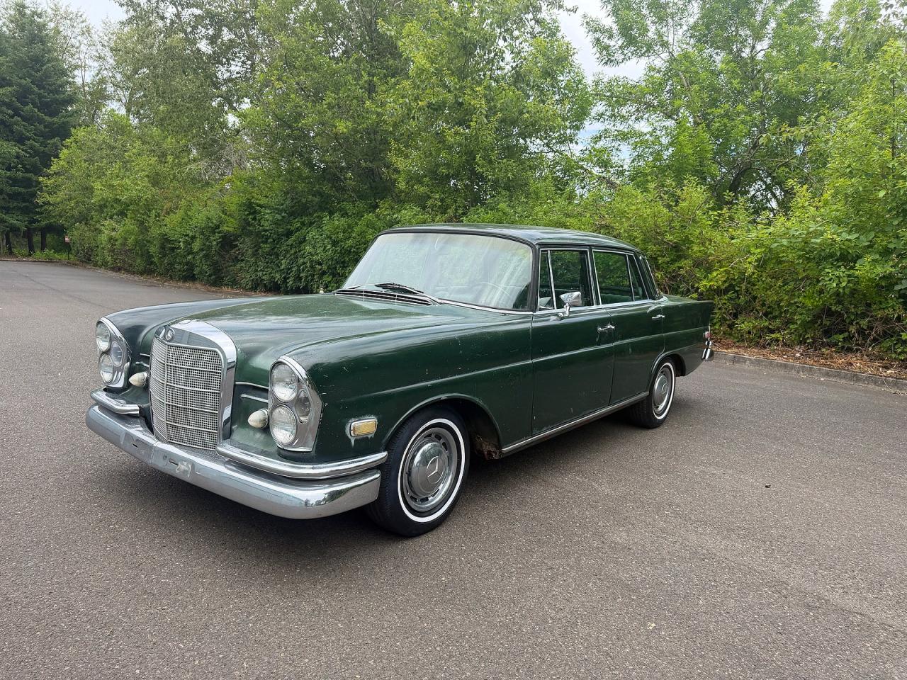1968 Mercedes-benz 230s Automatic Green vin: 11101012108481
