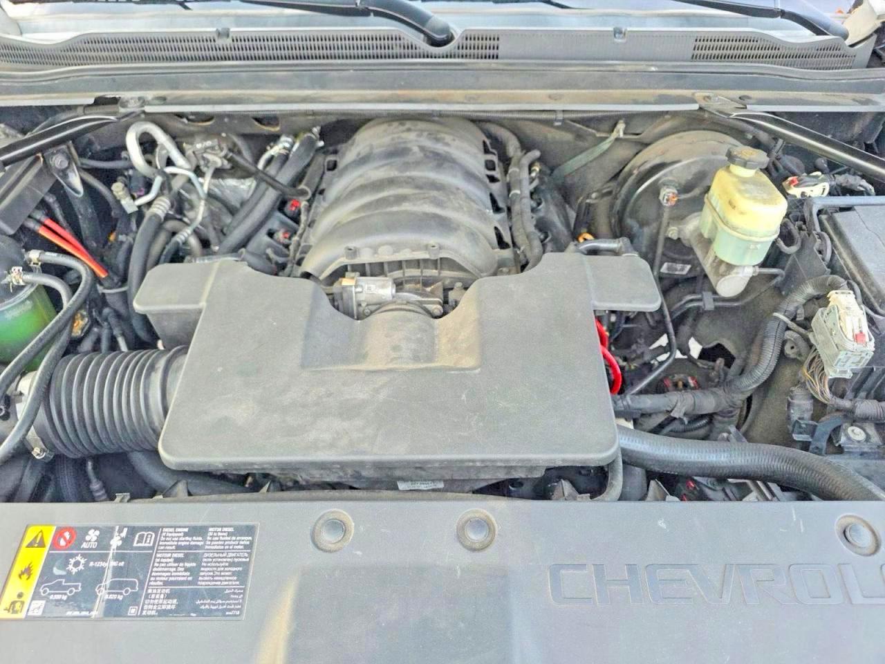 2020 Chevrolet Suburban C1500 Ls Черный vin: 1GNSCGKC3LR193672