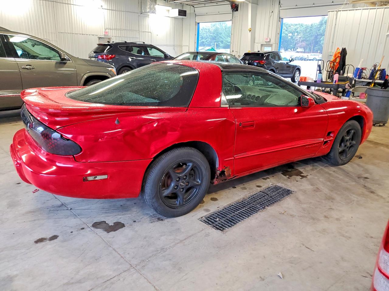 2000 Pontiac Firebird Red vin: 2G2FS22K3Y2160760